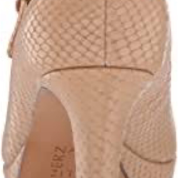 Naturalizer Talissa Birch Snake 9 Narrow Mary Jane Heel Pump - Picture 3 of 6